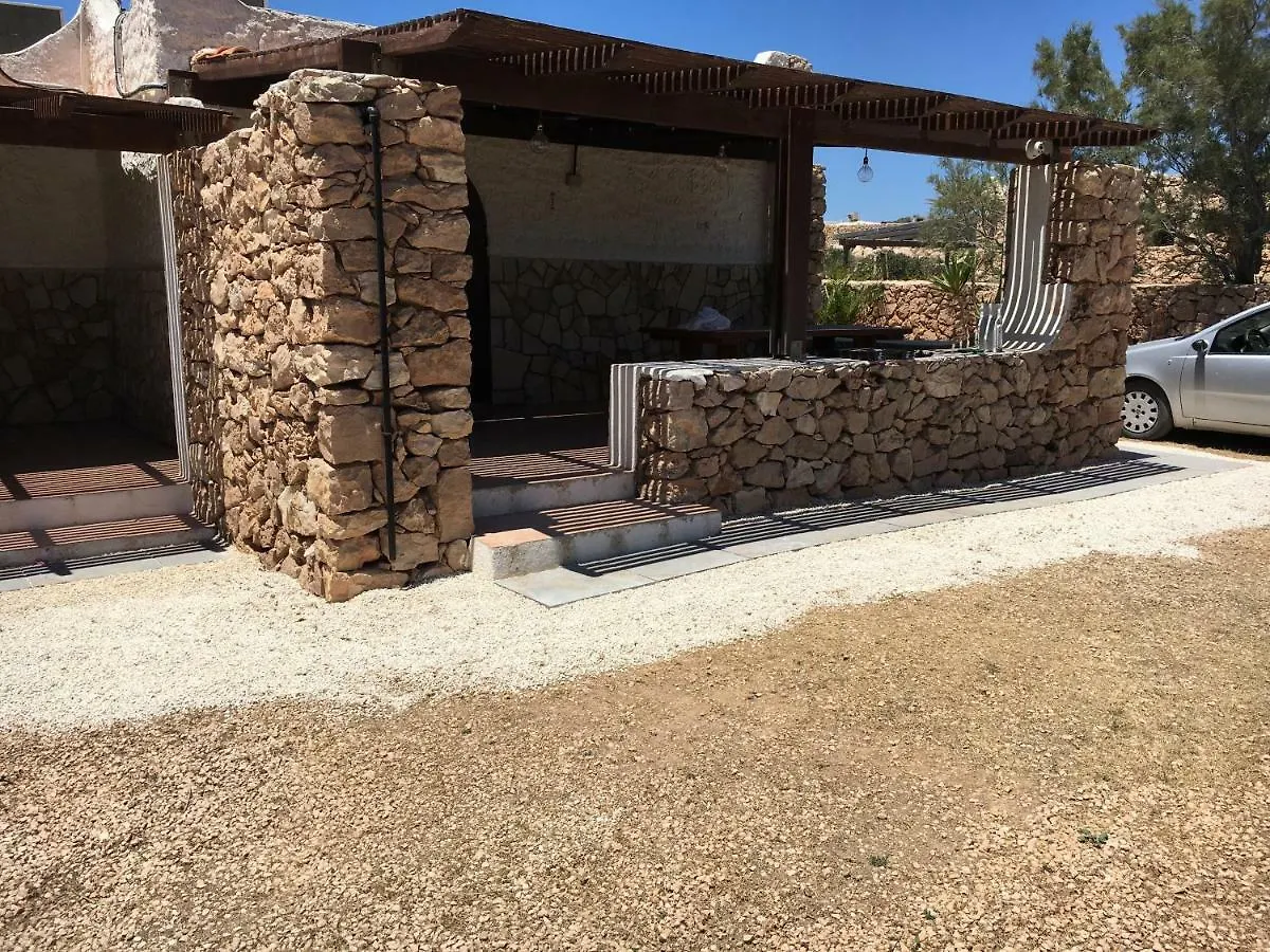 Villa Respiro Lampedusa Holiday home